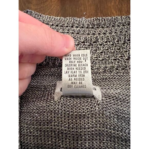 Chico’s Women’s Casual Tie Front Silver Metallic Knit Cardigan Size 2 (L) - Picture 5 of 8